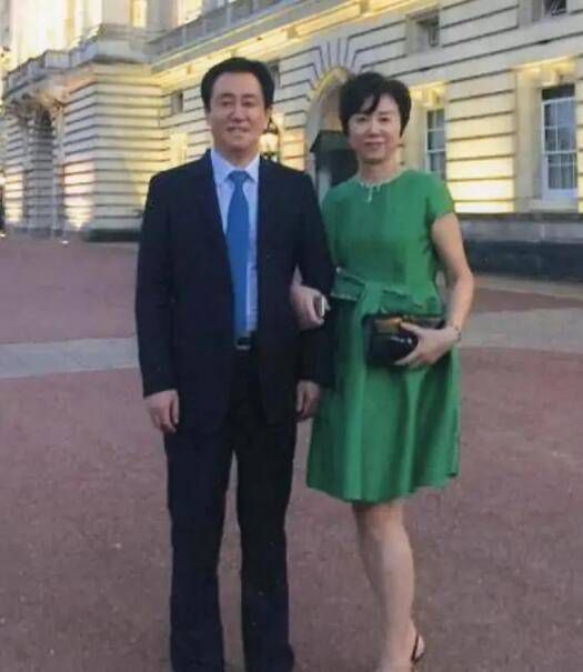 在线观**视频