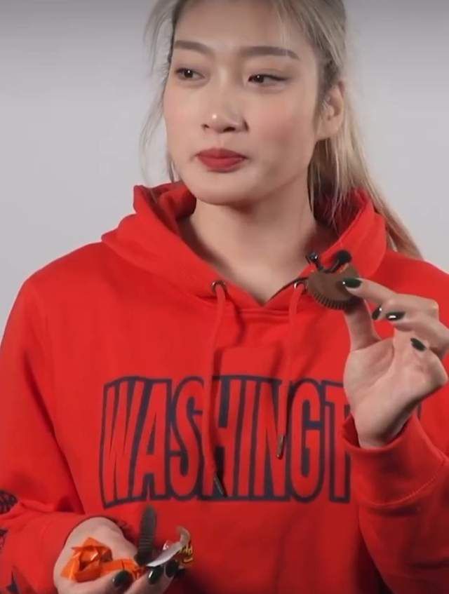 白狂欢俱乐部