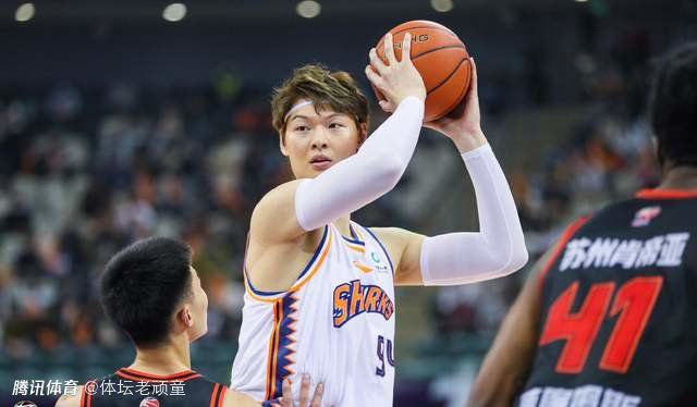 业余经验的女职员