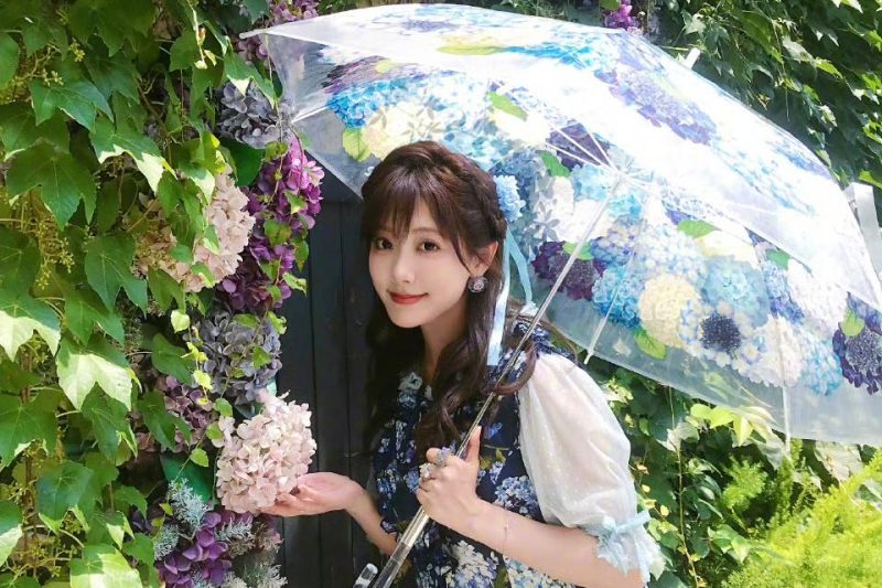 海外华人如何解锁《芒果小夜话》？李艺彤的精彩瞬间不容错过！