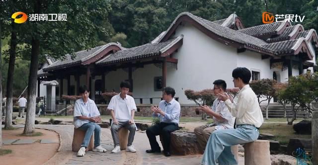 海外华人如何突破限制观看《少年书院行》？岳麓书院七毁七建背后的中华文明密码