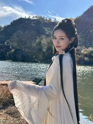 海外华人轻松解锁国内影视限制:告别卡顿畅享精彩内容