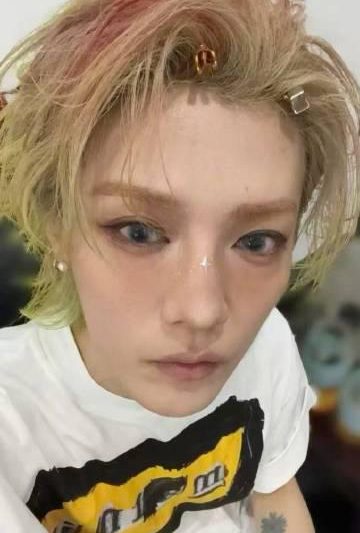 海外华人必看：一招解决爱奇艺地区限制，轻松追鹿晗新大片