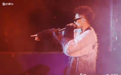 海外华人轻松解锁国内影音限制：告别卡顿畅享精彩内容