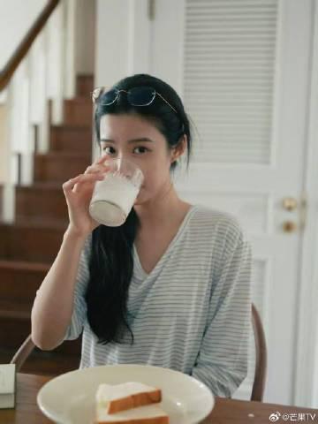 海外追剧党必看!手把手教你解除爱奇艺地区限制,轻松追国内热播剧