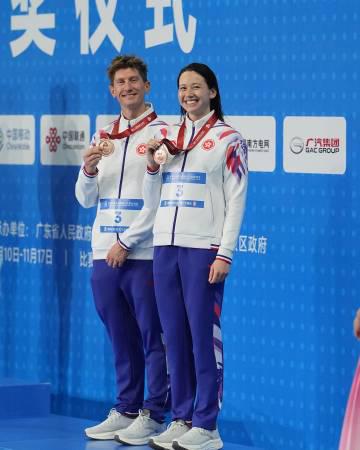 海外华人如何突破地区限制观看何诗蓓全运会精彩赛事与日常娱乐内容