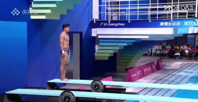 湖北小将郑九源全运会惊艳全场!三跳领先王宗源,1米板半程称王