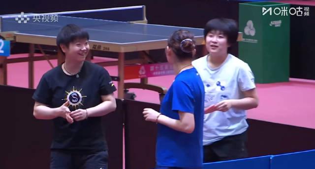 孙颖莎全运会训练场笑容灿烂，海外华人如何突破视频播放限制看比赛